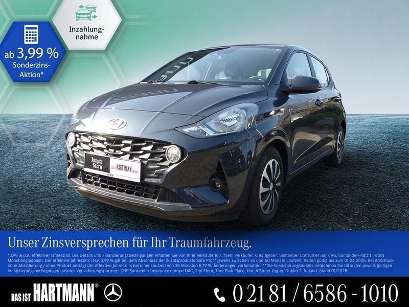 Gebraucht Hyundai i10 Trend 84 PS (61 kW) 2021 Grau metallic Kleinwagen