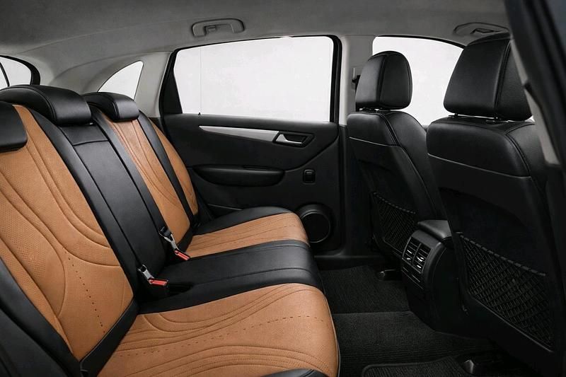 Gebraucht Mercedes B200 140 PS (102 kW) 2008 Schwarz Van / Kleinbus