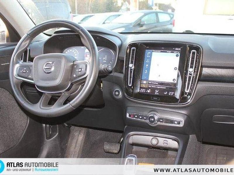 Gebraucht Volvo XC40 Plus 179 PS (131 kW) 2022 Grau SUV