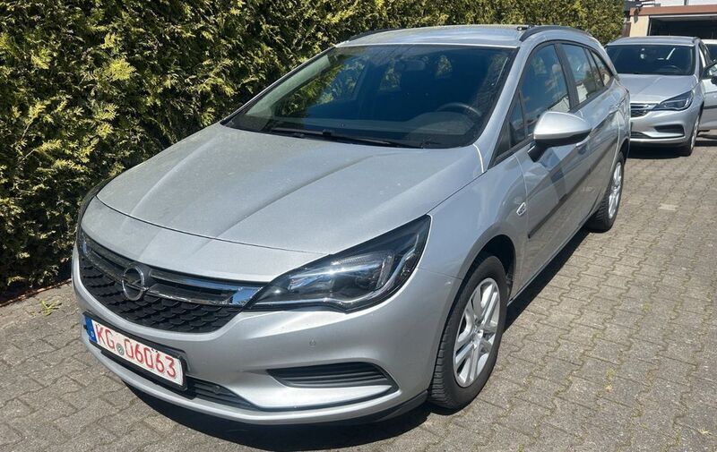 Silber Gebraucht 2019 Opel Astra Edition Limousine | 11.850 € (Fairer Preis) - Bild 1/4