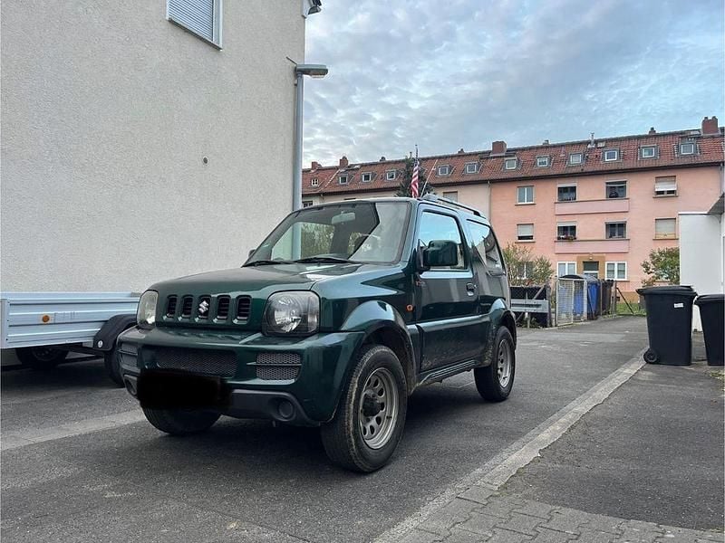 Grün Gebraucht 2006 Suzuki Jimny Comfort SUV | 4.800 € (Guter Preis) - Bild 1/4