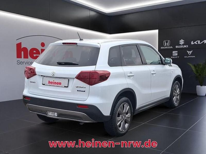 Gebraucht Suzuki Vitara Comfort 129 PS (94 kW) 2022 Weiß SUV
