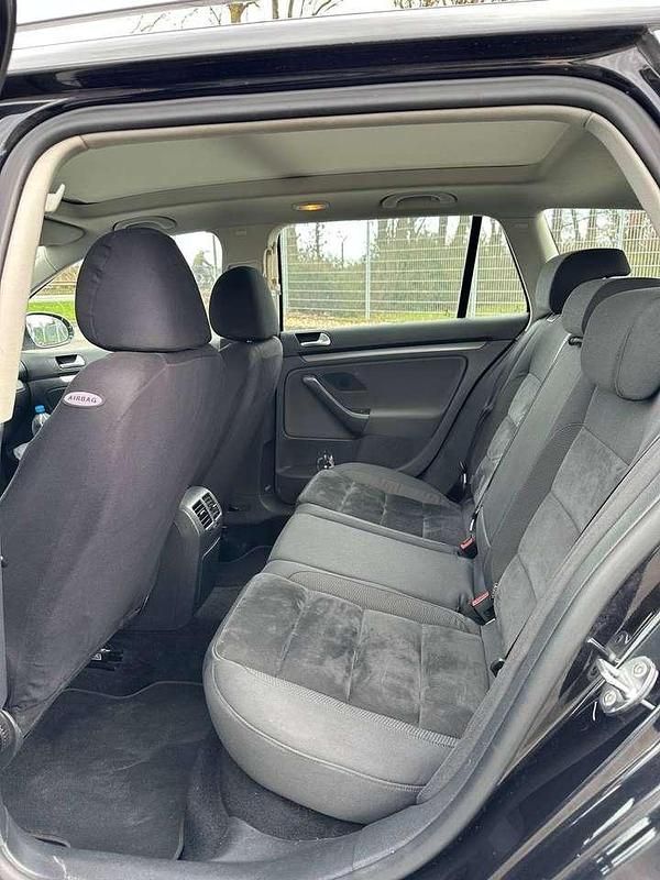 Gebraucht VW Golf V Highline 105 PS (77 kW) 2009 Kombi