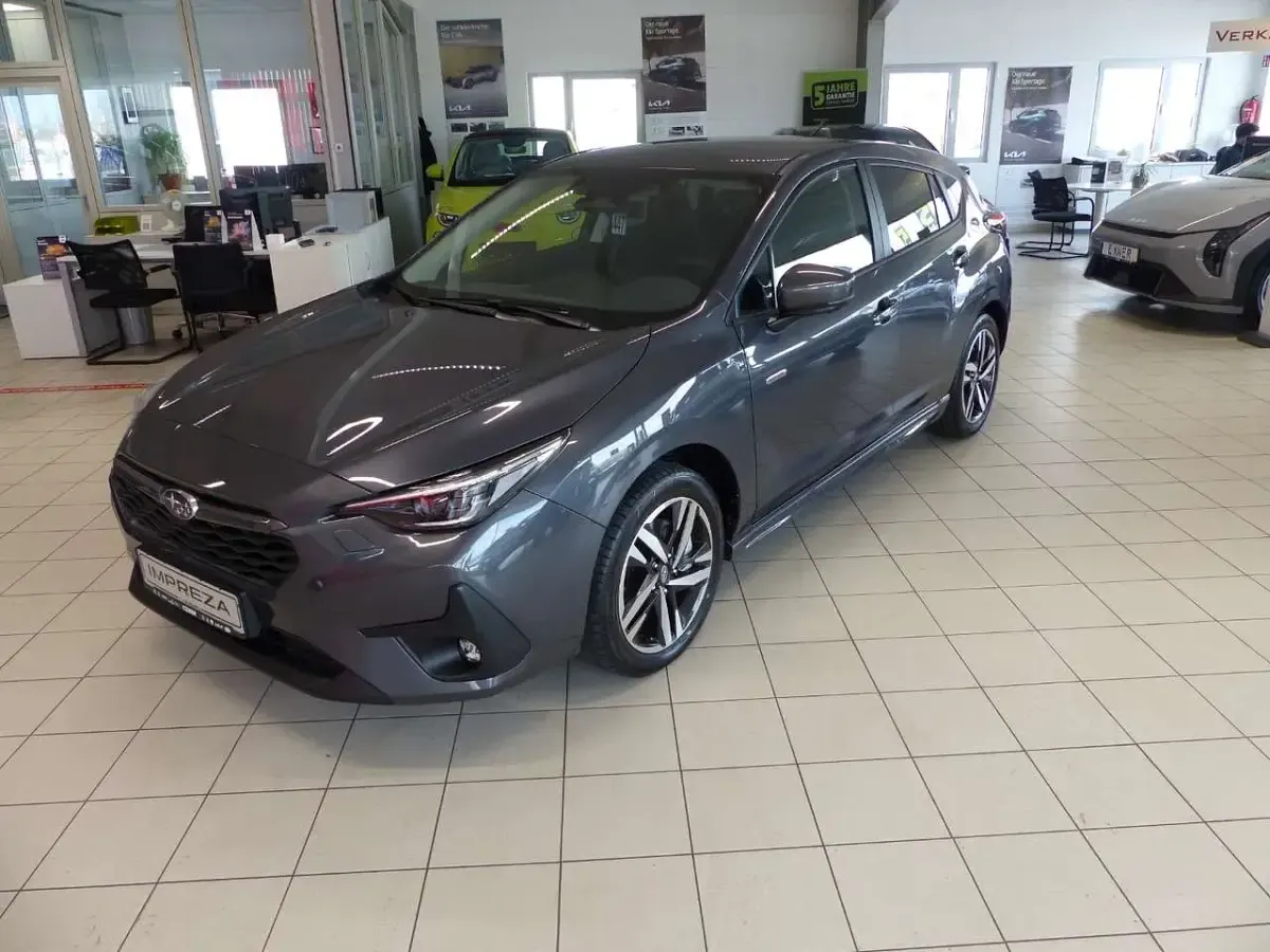 Occasion Subaru Impreza 136 ch (100 kW) 2025 Gris SUV