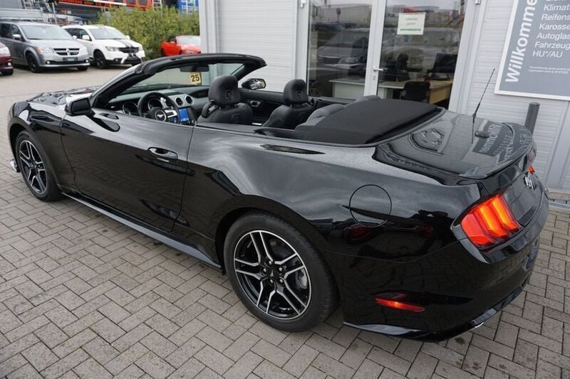 Schwarz Gebraucht 2021 Ford Mustang Premium Cabrio | 31.990 € (Guter Preis) - Bild 1/4