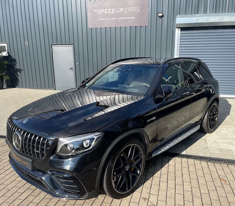 Schwarz Gebraucht 2018 Mercedes GLC63 AMG AMG Edition 1 SUV | 52.490 € (Guter Preis) - Bild 1/3