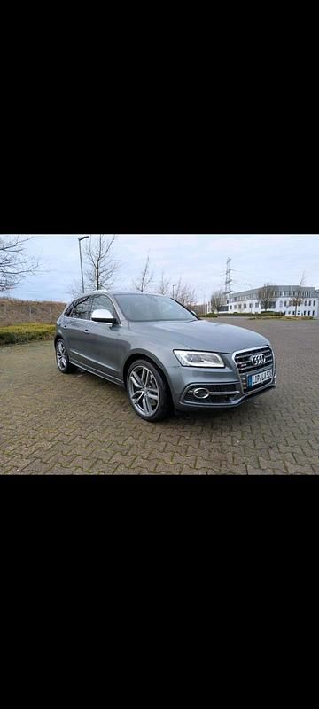 Grau Gebraucht 2013 Audi SQ5 SUV | 21.500 € (Guter Preis) - Bild 1/4