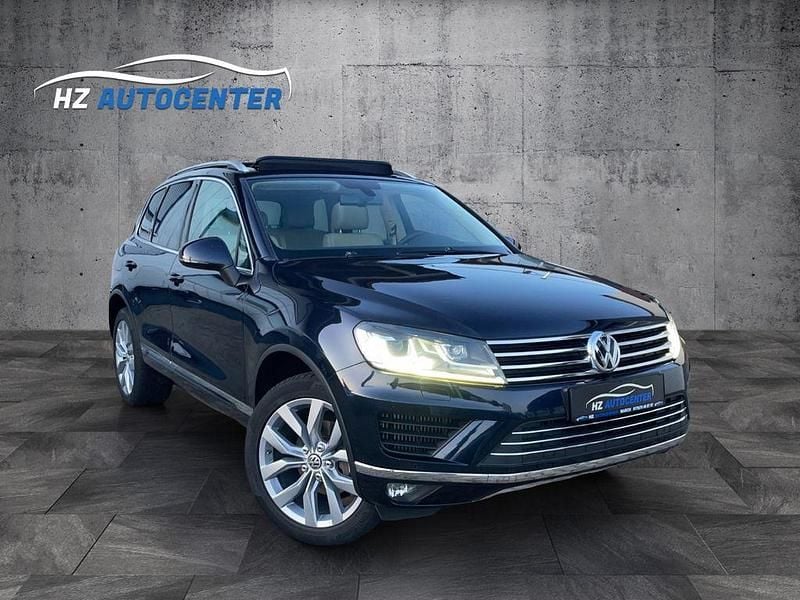 Blau Gebraucht 2016 VW Touareg Executive SUV | 18.999 € (Fairer Preis) - Bild 1/4