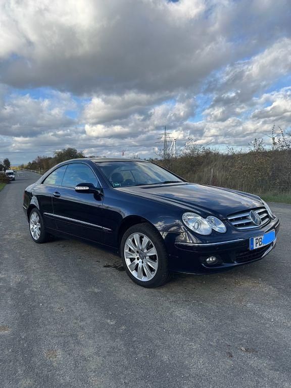 Gebraucht Mercedes CLK350 Elegance 272 PS (200 kW) 2008 Blau Coupé