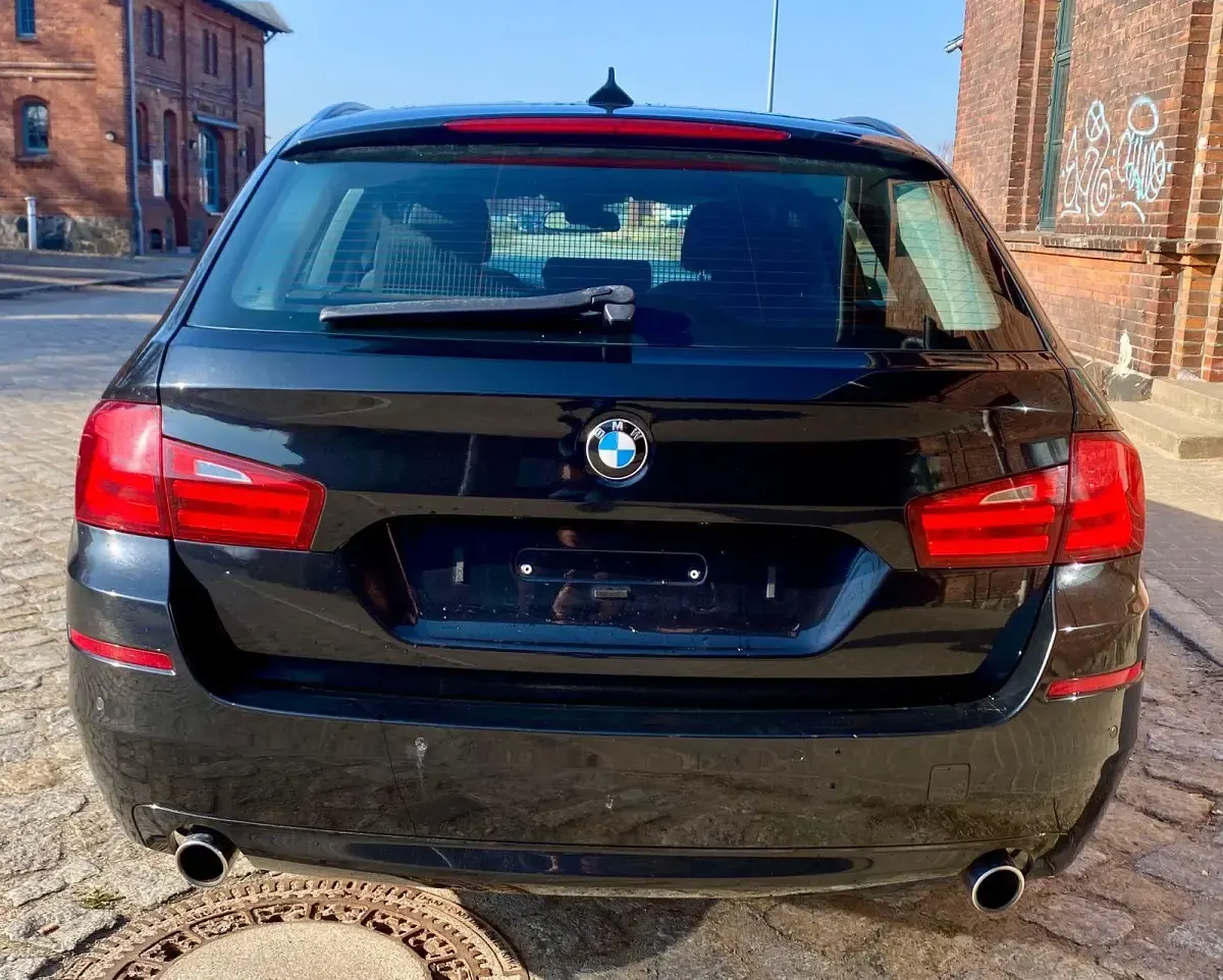 Gebraucht BMW 535 313 PS (230 kW) 2011 Schwarz Kombi