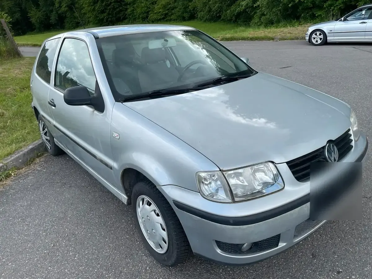 Gebraucht VW Polo 80 PS (58 kW) 2000 Grau Kleinwagen