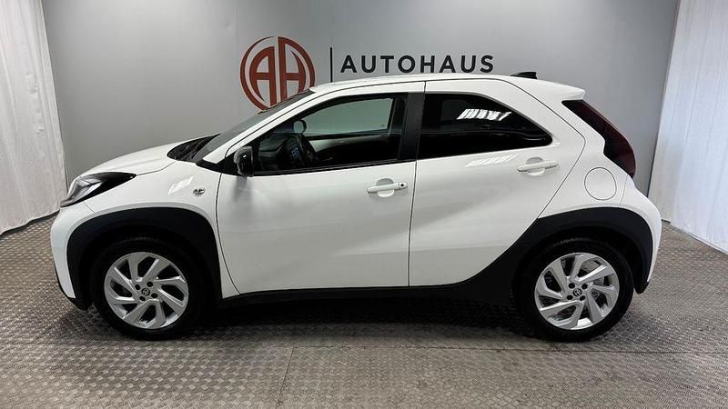 Gebraucht Toyota Aygo X 72 PS (52 kW) 2025 Weiß SUV