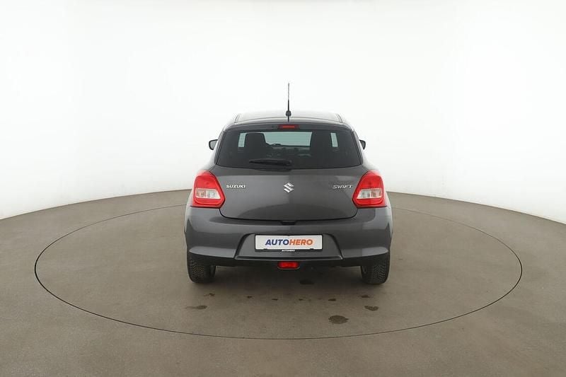 Gebraucht Suzuki Swift 90 PS (66 kW) 2019 Grau Kleinwagen