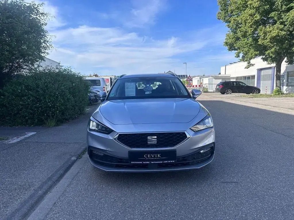 Gebraucht Seat Leon ST Style 150 PS (110 kW) 2024 Silber Kombi