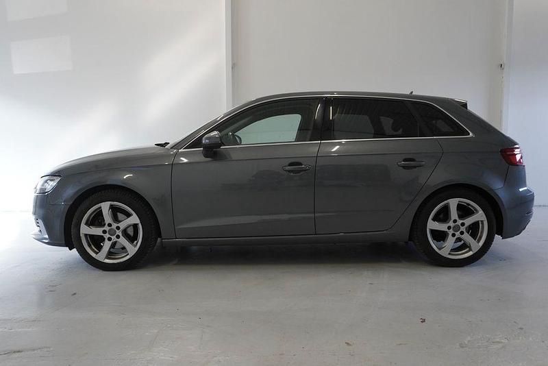 Gebraucht Audi A3 S-Line 150 PS (110 kW) 2017 Grau Limousine