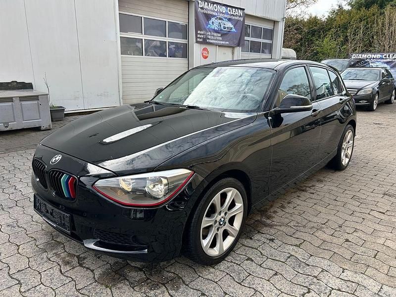 Gebraucht BMW 116 136 PS (100 kW) 2012 Schwarz Kleinwagen