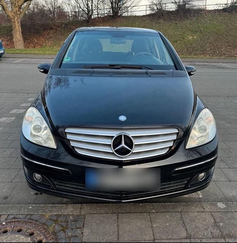 Gebraucht Mercedes B150 95 PS (69 kW) 2006 Schwarz Van / Kleinbus