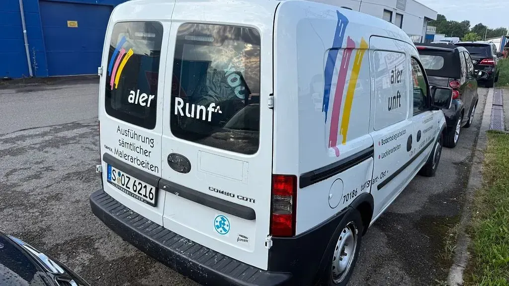 Gebraucht Opel Combo 75 PS (55 kW) 2011 Other Van / Kleinbus
