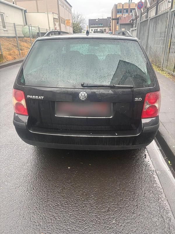 Gebraucht VW Passat 2005 Schwarz Kombi