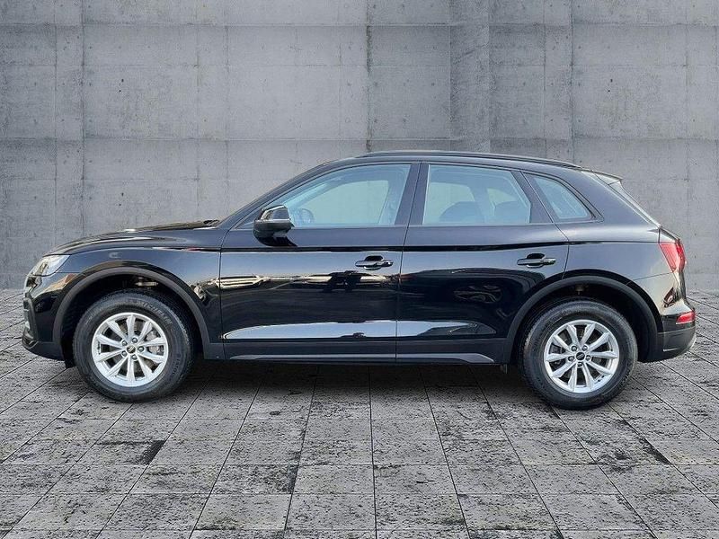 Gebraucht Audi Q5 Basis 204 PS (150 kW) 2024 Brillantschwarz SUV