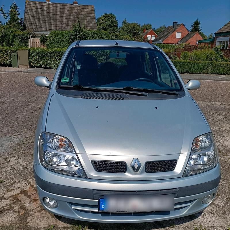 Silber Gebraucht 2001 Renault Scénic Expression Van / Kleinbus | 700 € (Guter Preis) - Bild 1/4