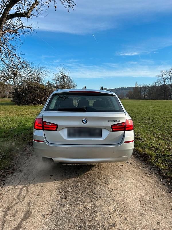 Gebraucht BMW 520 184 PS (135 kW) 2011 Kombi