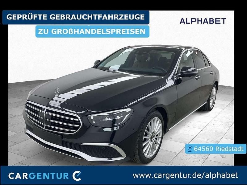 Obsidianschwarz Gebraucht 2022 Mercedes E300 Exclusive Limousine | 35.690 € (Superpreis) - Bild 1/2