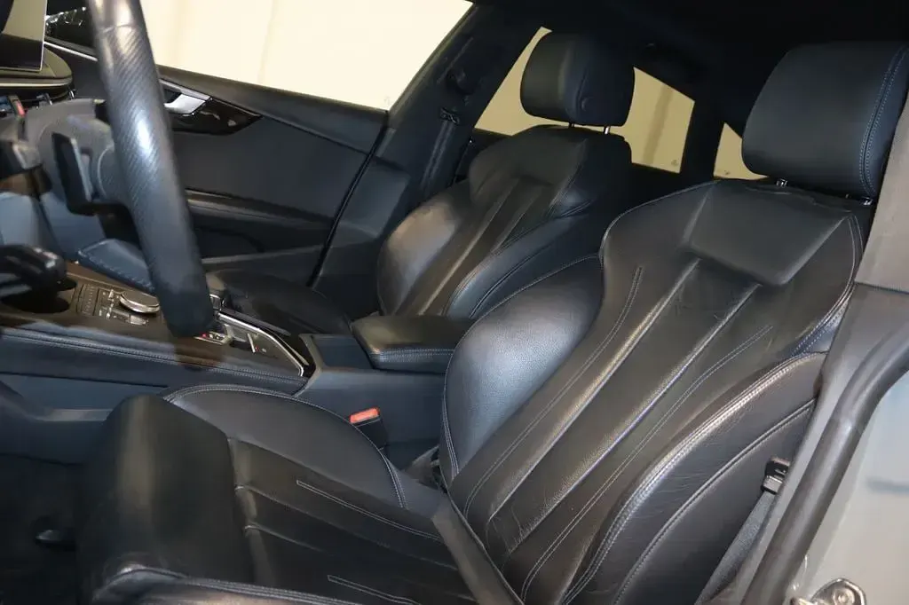 Gebraucht Audi A5 S-line plus 190 PS (139 kW) 2020 Grau Coupé