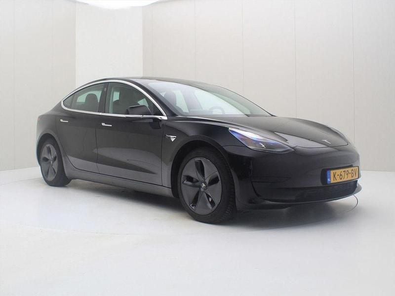Gebraucht Tesla Model 3 Standard Range 225 kW (306 PS) 2020 Schwarz Limousine