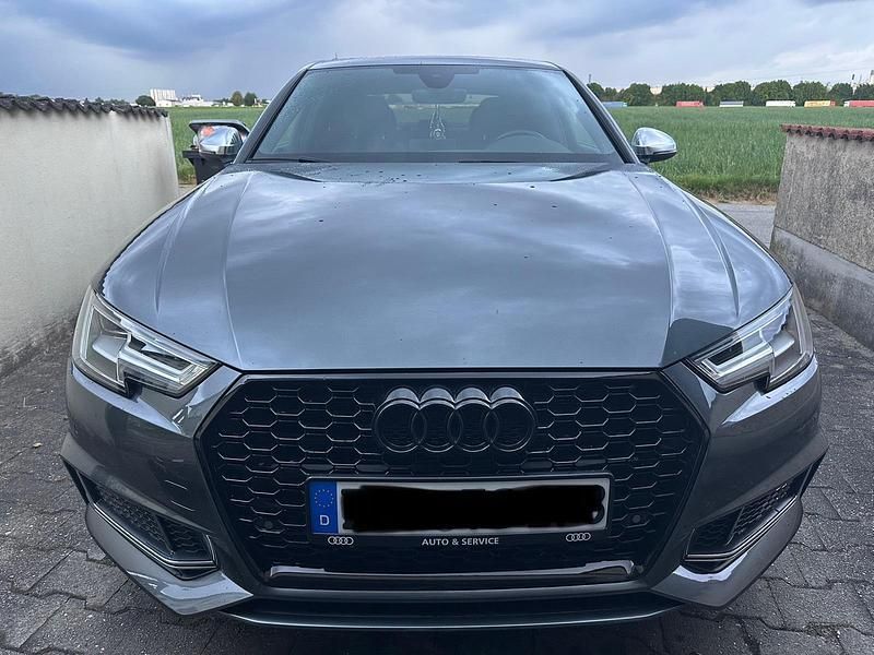 Andere außenfarben Gebraucht 2018 Audi S4 Ambiente Limousine | 28.800 € (Guter Preis) - Bild 1/4
