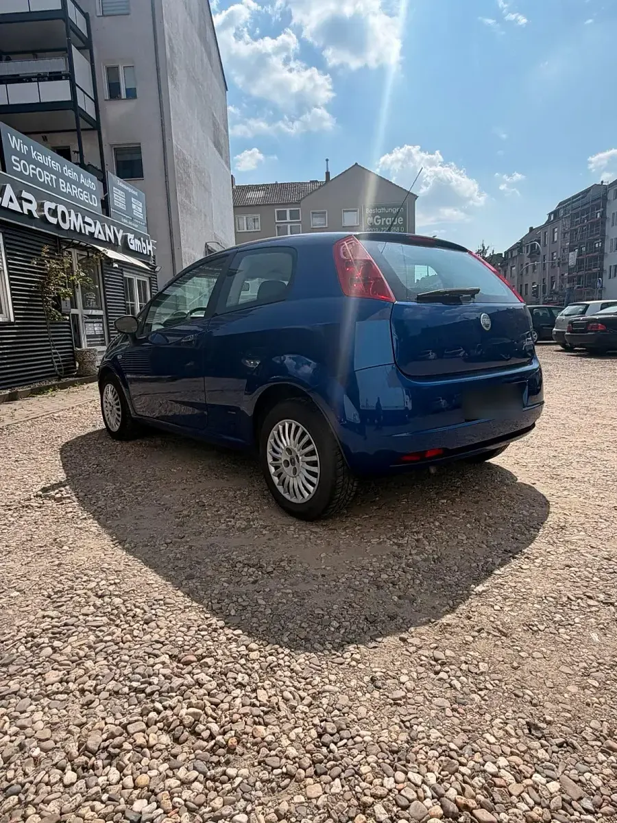 Gebraucht Fiat Punto 77 PS (56 kW) 2007 Blau Kleinwagen