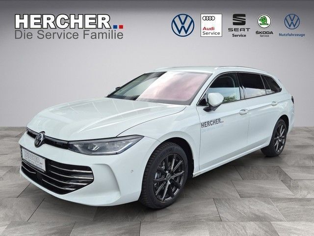 Weiß Gebraucht 2025 VW Passat Elegance Limousine | 44.980 € (Superpreis) - Bild 1/4