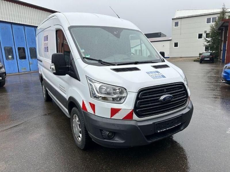 Gebraucht Ford Transit Trend 170 PS (125 kW) 2017 Frostweiß Van