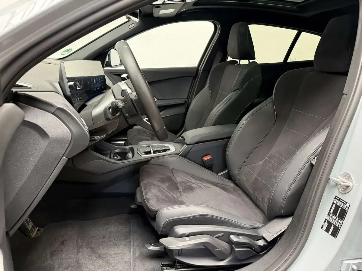 Gebraucht BMW 120 M Sport 163 PS (119 kW) 2025 Brooklyn grau Kleinwagen
