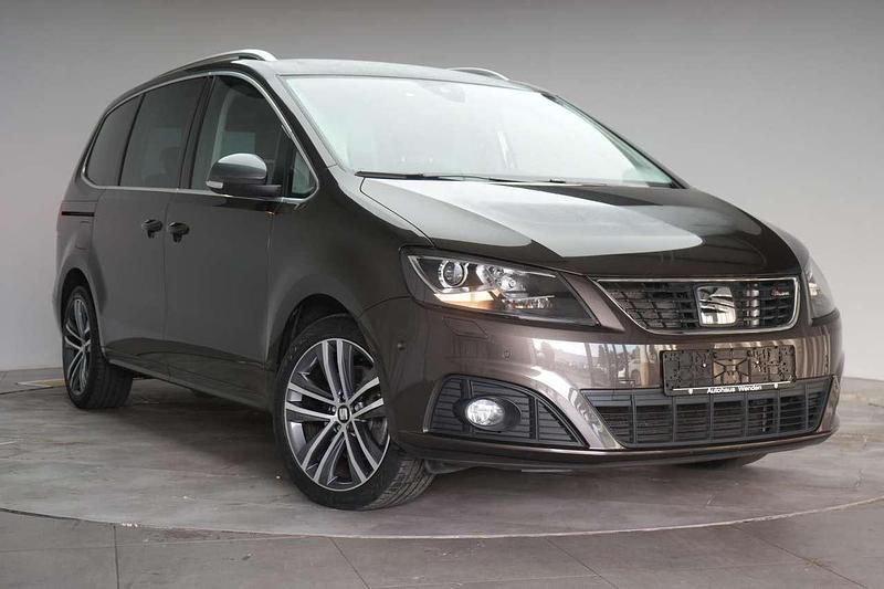 Oak brown black Gebraucht 2020 Seat Alhambra FR-Line Van / Kleinbus | 28.490 € (Fairer Preis) - Bild 1/4