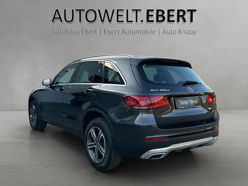 Gebraucht Mercedes GLC300 Business 211 PS (155 kW) 2021 Grau SUV