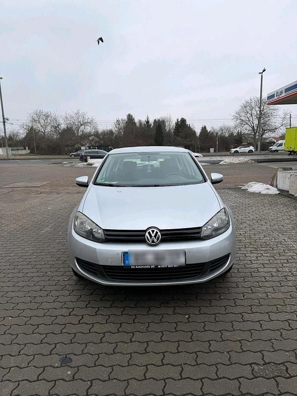 Gebraucht VW Golf VI 80 PS (58 kW) 2010 Silber Kleinwagen
