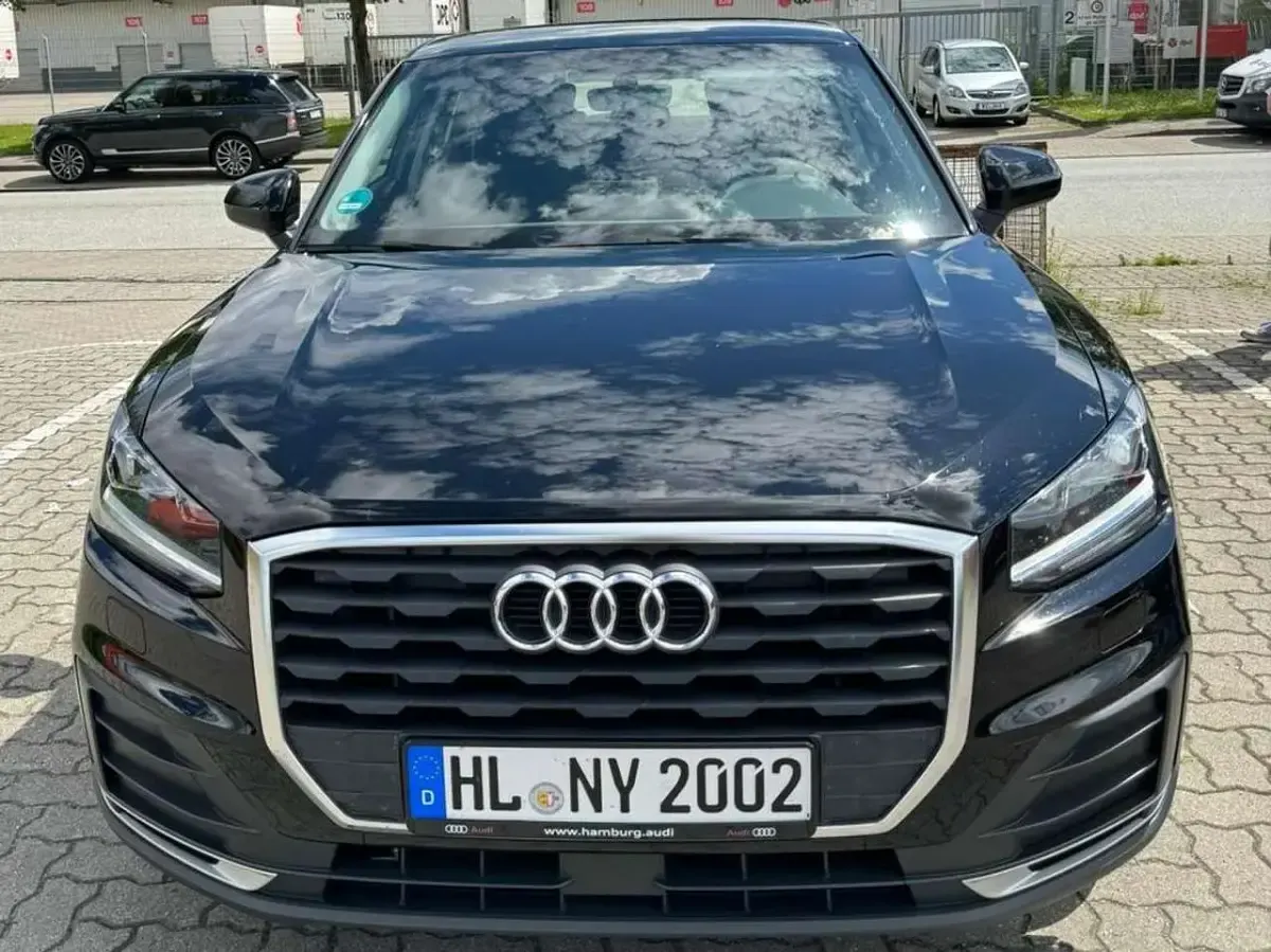 Gebraucht Audi Q2 116 PS (85 kW) 2020 Schwarz SUV