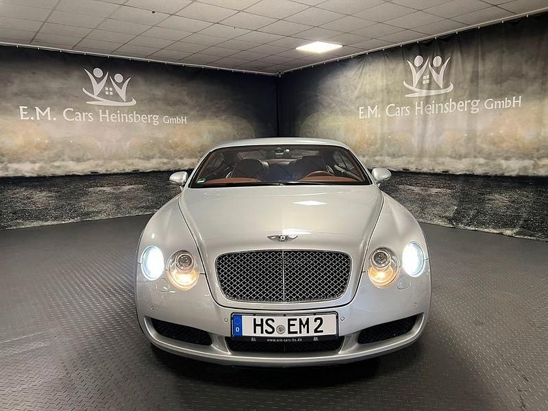 Gebraucht Bentley Continental GT 560 PS (411 kW) 2004 Silber Coupé