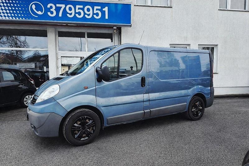 Gebraucht Opel Vivaro 90 PS (66 kW) 2013 Grau Van / Kleinbus