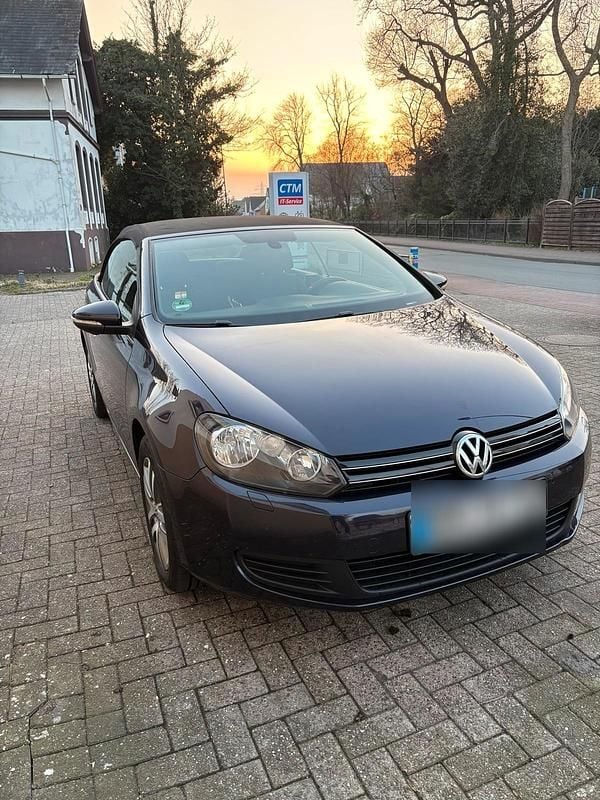 Gebraucht VW Golf Cabriolet 122 PS (89 kW) 2012 Violet Cabrio