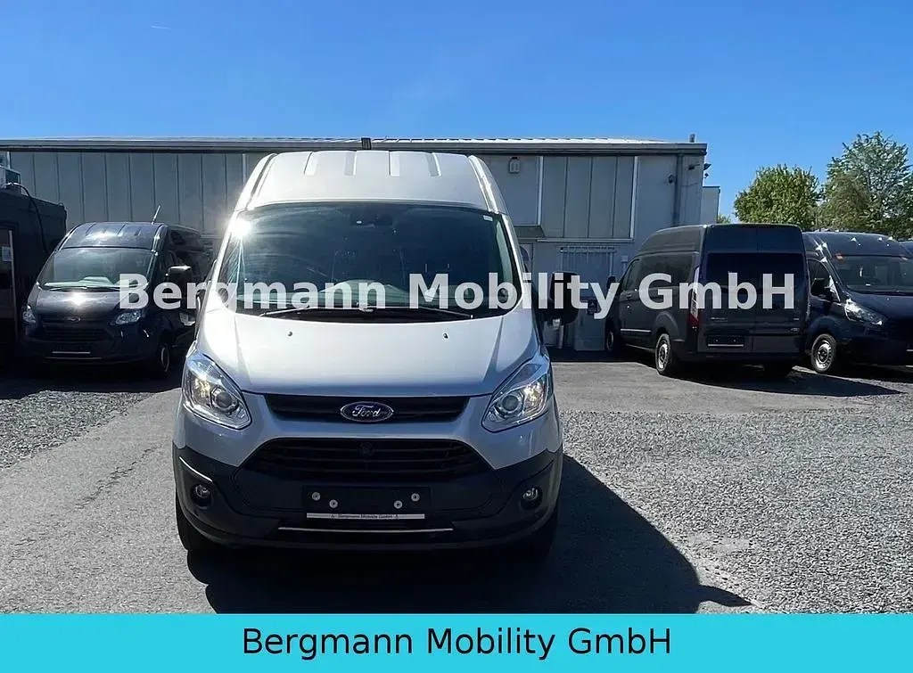 Gebraucht Ford Transit Custom 131 PS (96 kW) 2017 Silber Van / Kleinbus