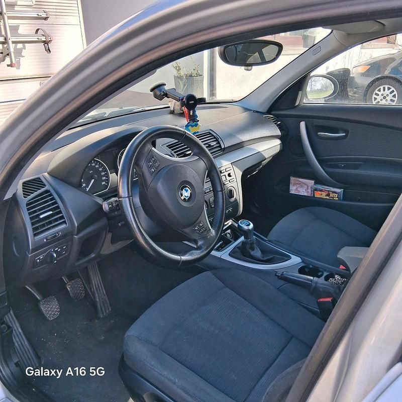 Gebraucht BMW 116 116 PS (85 kW) 2009 Silber Kleinwagen