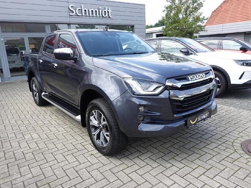 Gebraucht Isuzu D-Max 163 PS (119 kW) 2023 Grau Pickup