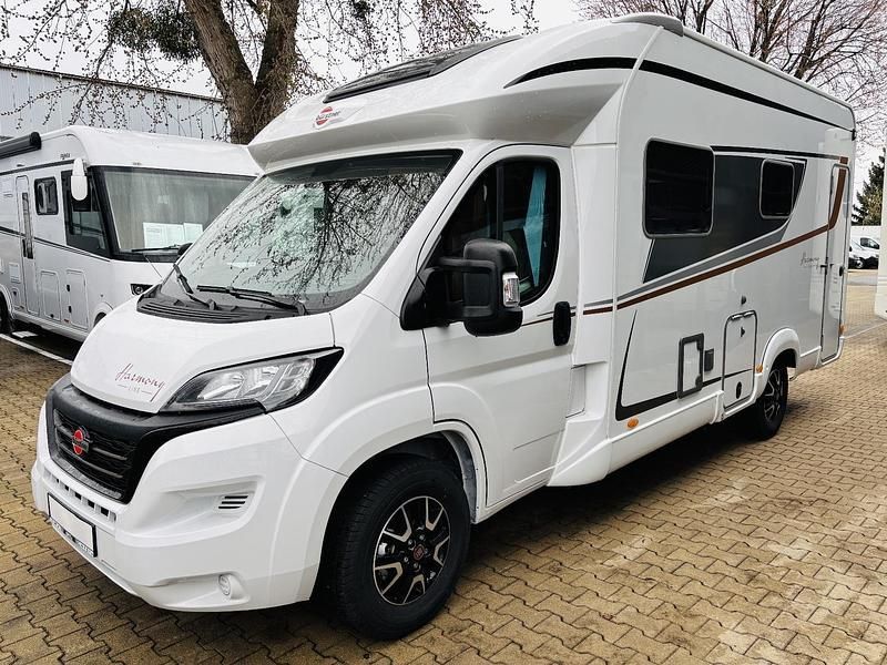 Neu 2025 Buerstner Lyseo TD Van | 79.990 € - Bild 1/4