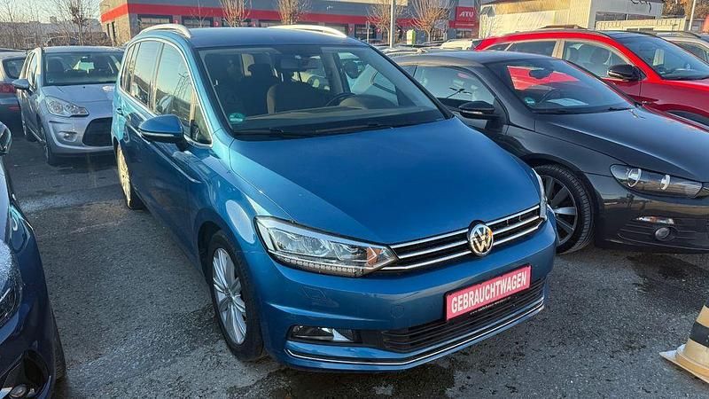 Gebraucht VW Touran Highline 150 PS (110 kW) 2016 Blau Van / Kleinbus