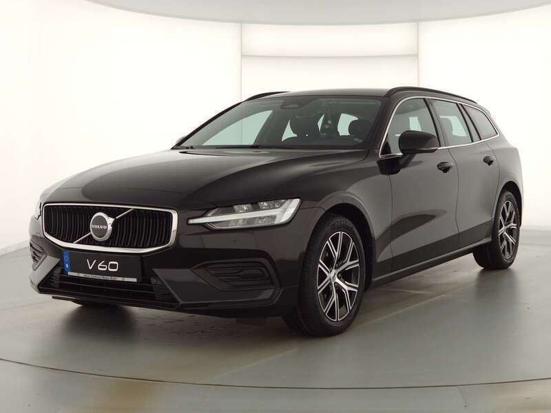 Gebraucht Volvo V60 Core 198 PS (145 kW) 2023 Grau Kombi
