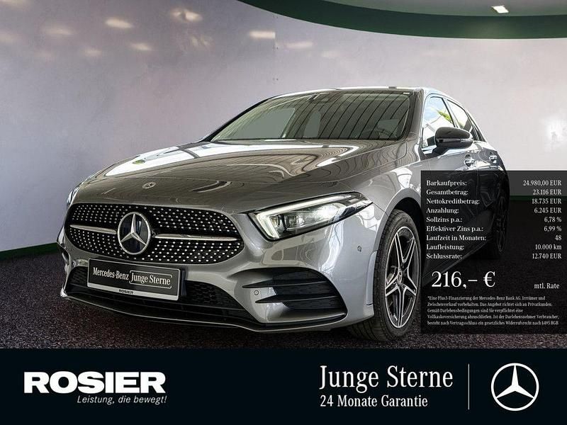 Grau / mountaingrau (metallic) Gebraucht 2022 Mercedes A250 AMG Limousine | 24.980 € (Superpreis) - Bild 1/3
