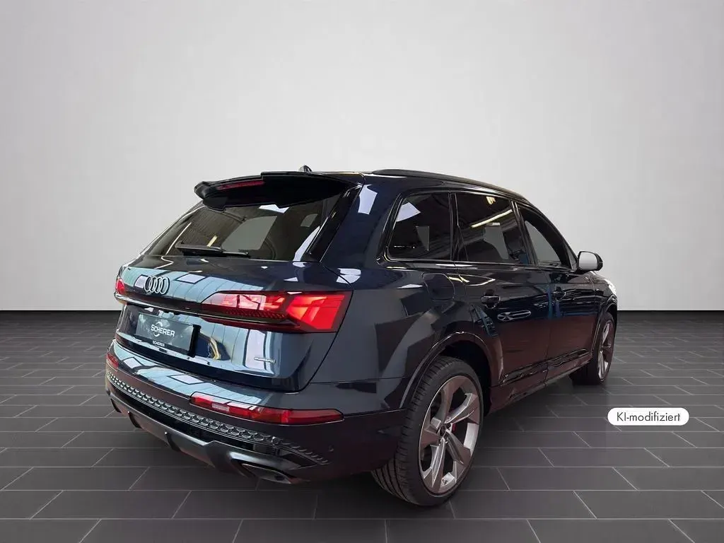 Gebraucht Audi Q7 Business 330 PS (242 kW) 2026 Waitomoblau metallic SUV
