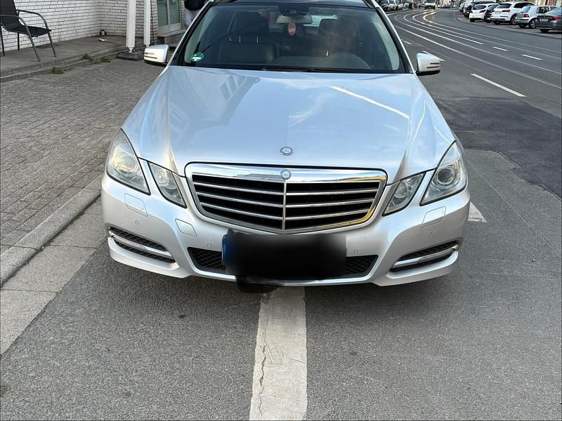 Gebraucht Mercedes E350 2012 Silber Kombi